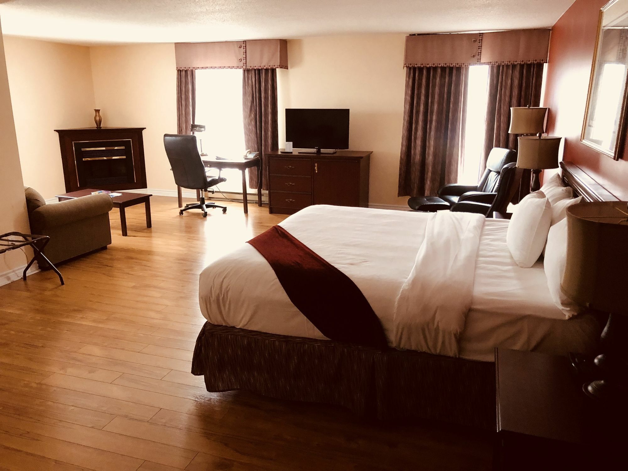 Ramada Plaza By Wyndham Gatineau/Manoir Du Casino Hotel Kültér fotó